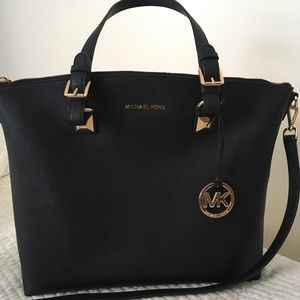 New Michael Kors Large tote with Laptop sleeve